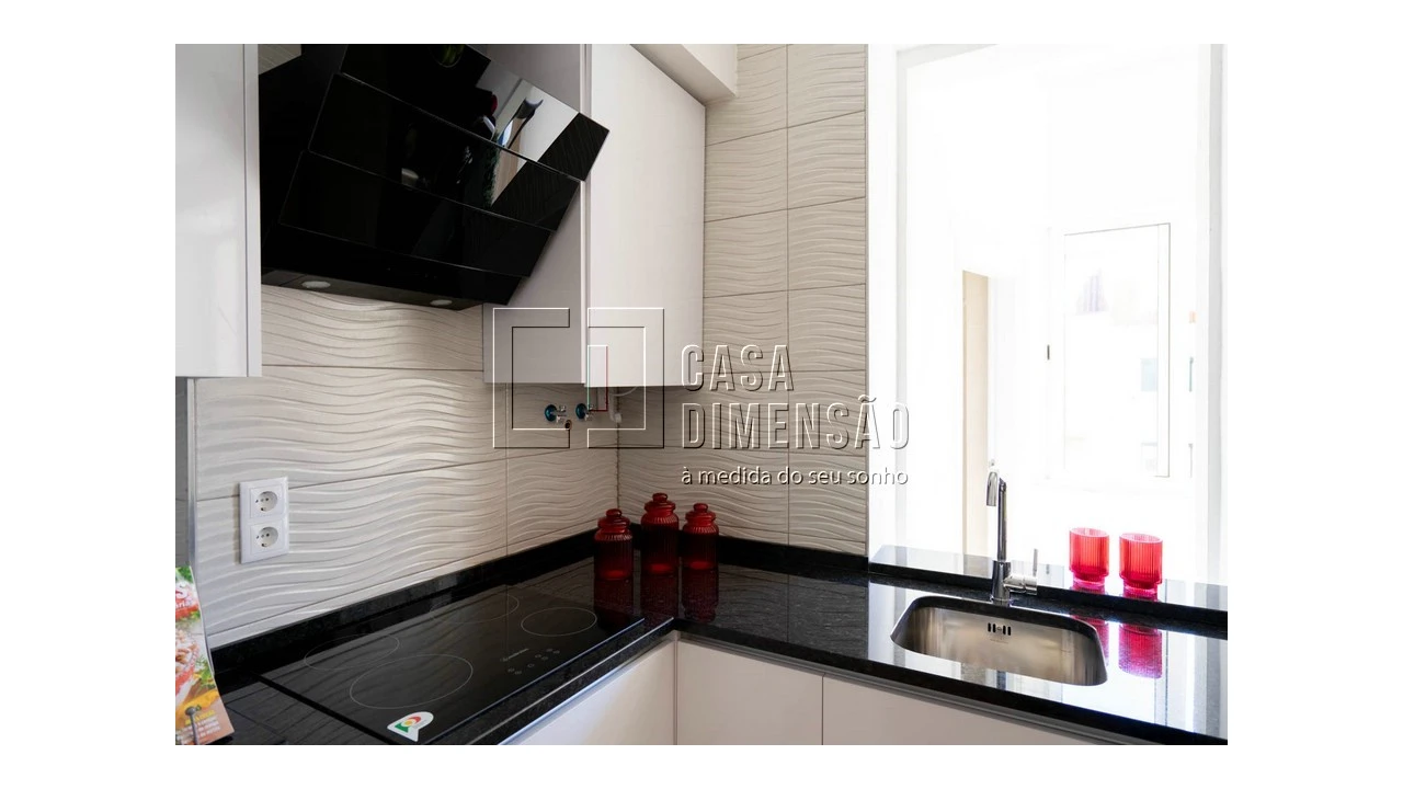 Apartamento T2 para Venda em Penha de França Foto 11