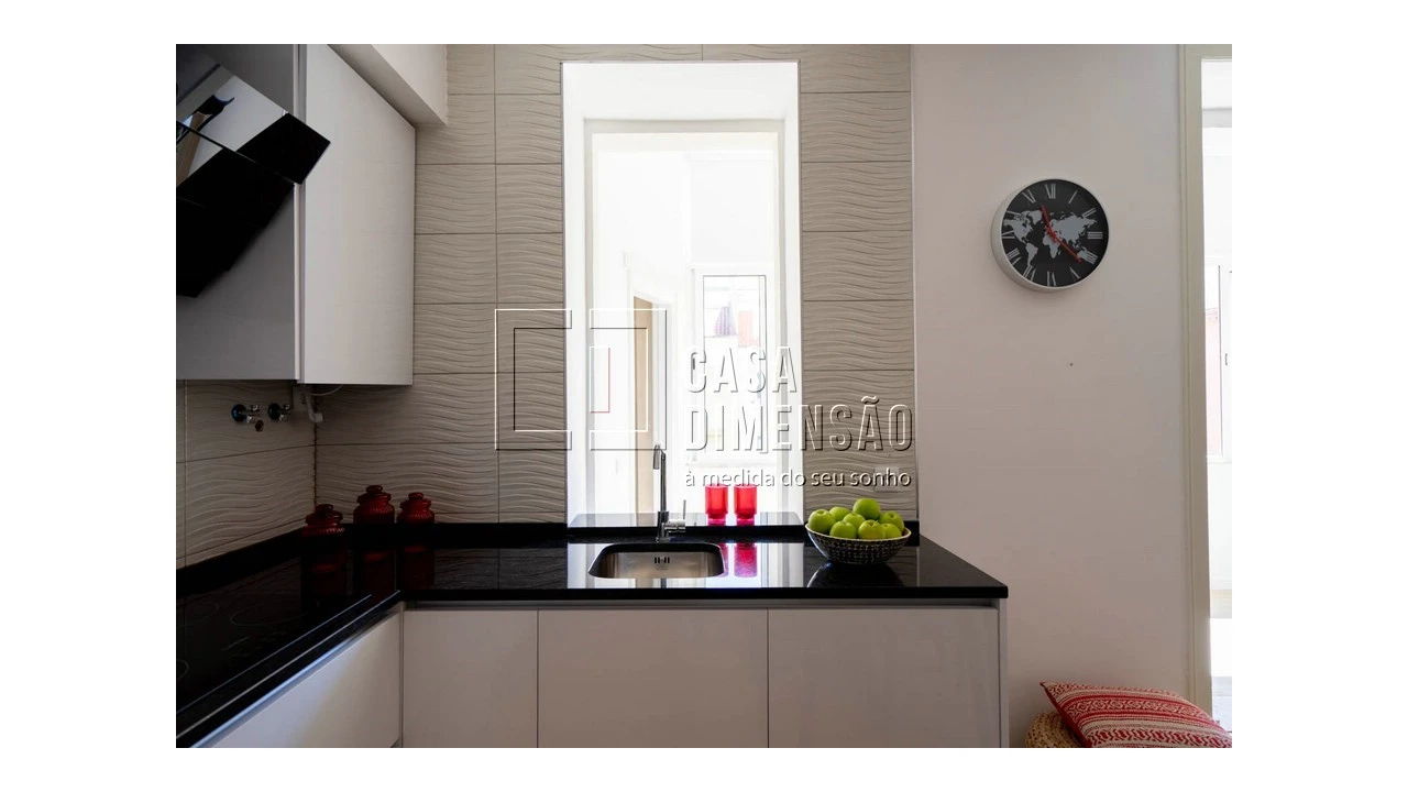 Apartamento T2 para Venda em Penha de França Foto 12