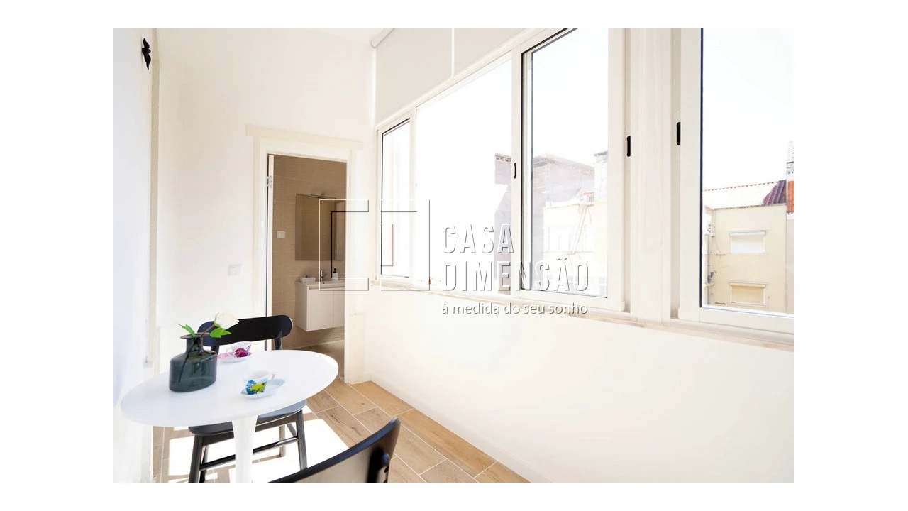 Apartamento T2 para Venda em Penha de França Foto 14