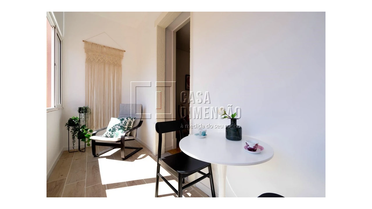 Apartamento T2 para Venda em Penha de França Foto 19