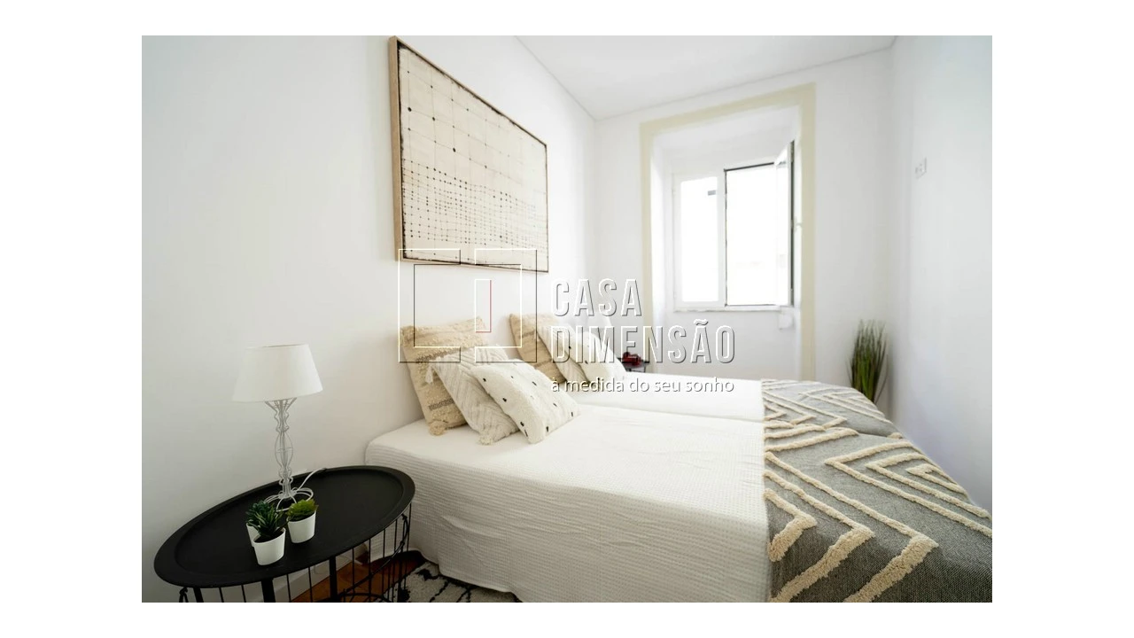 Apartamento T2 para Venda em Penha de França Foto 31