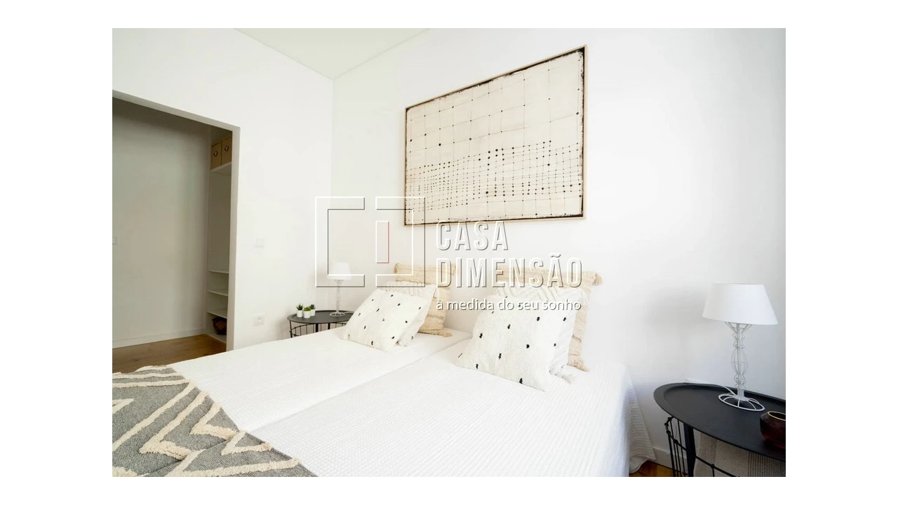 Apartamento T2 para Venda em Penha de França Foto 33