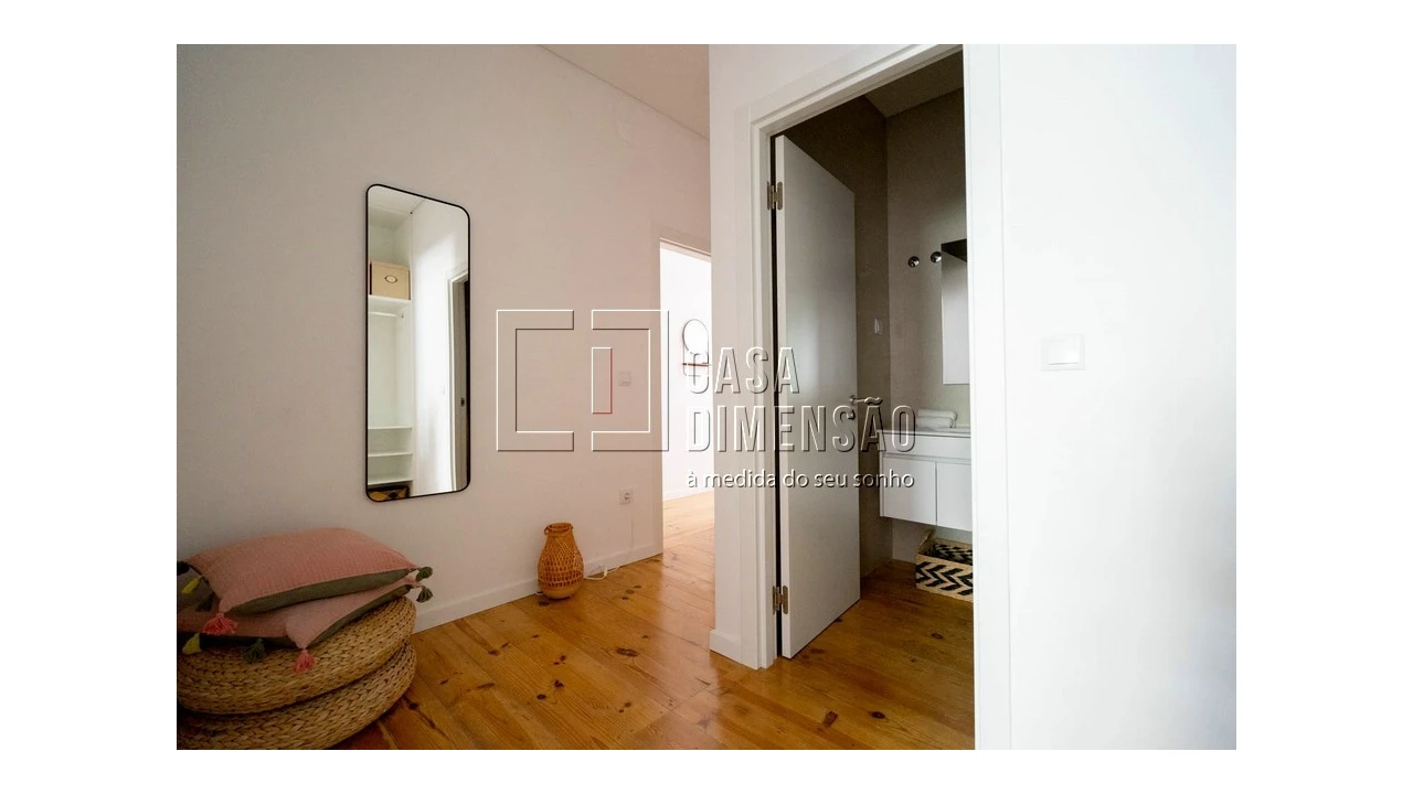 Apartamento T2 para Venda em Penha de França Foto 35