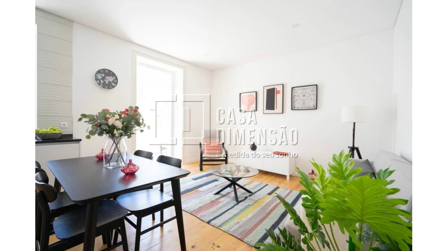 Apartamento T2 para Venda em Penha de França Foto 4