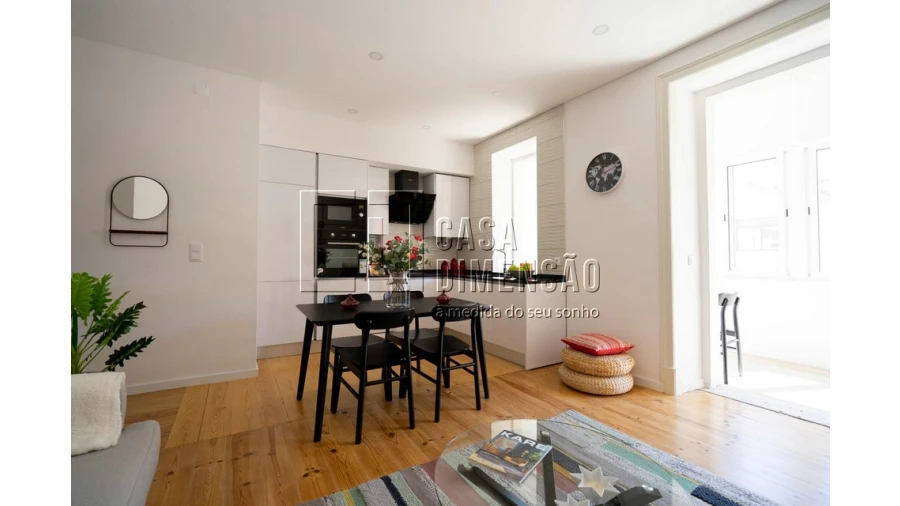 Apartamento T2 para Venda em Penha de França Foto 6