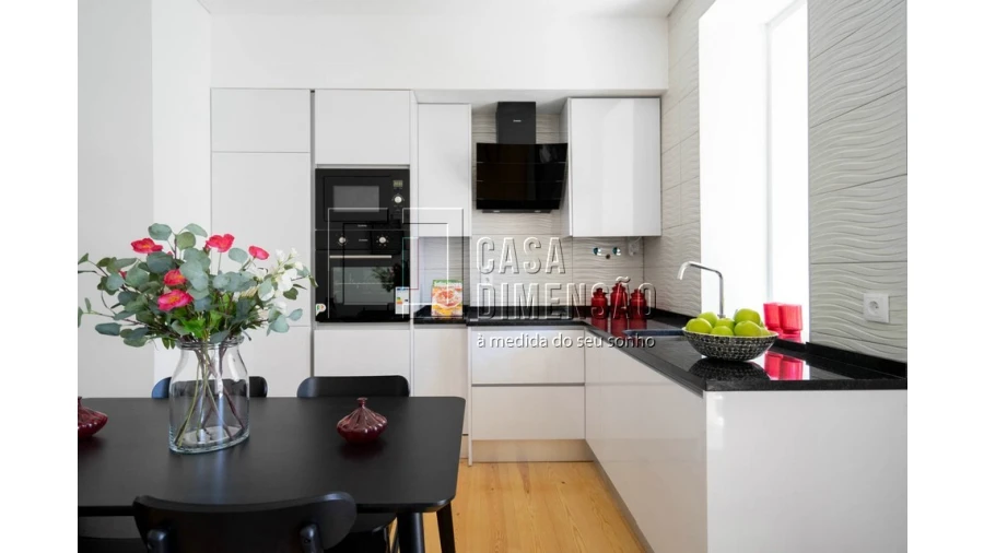 Apartamento T2 para Venda em Penha de França Foto 9