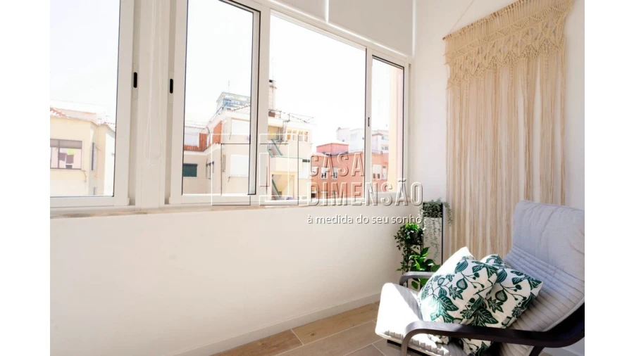 Apartamento T2 para Venda em Penha de França Foto 15