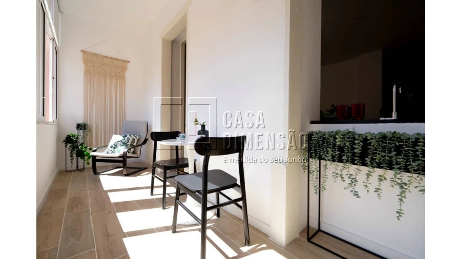 Apartamento T2 para Venda em Penha de França Foto 18