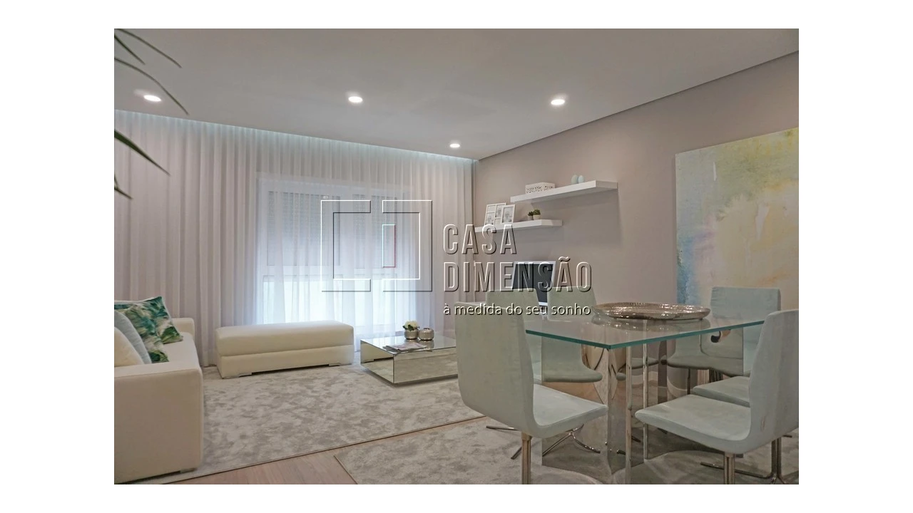Apartamento T2 para Venda em Carnaxide e Queijas Foto 35