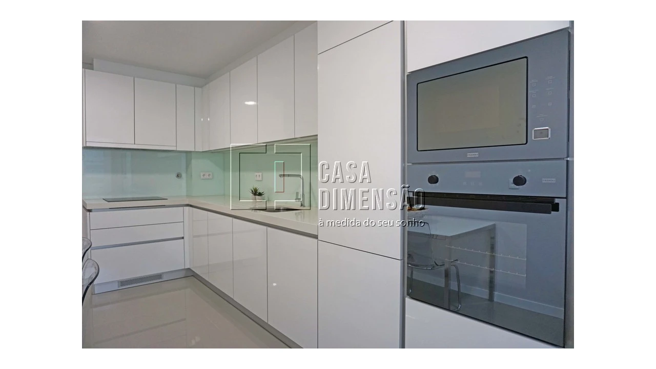 Apartamento T2 para Venda em Carnaxide e Queijas Foto 49