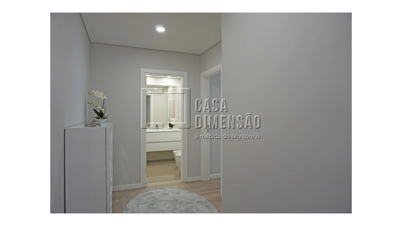 Apartamento T2 para Venda em Carnaxide e Queijas Foto 51