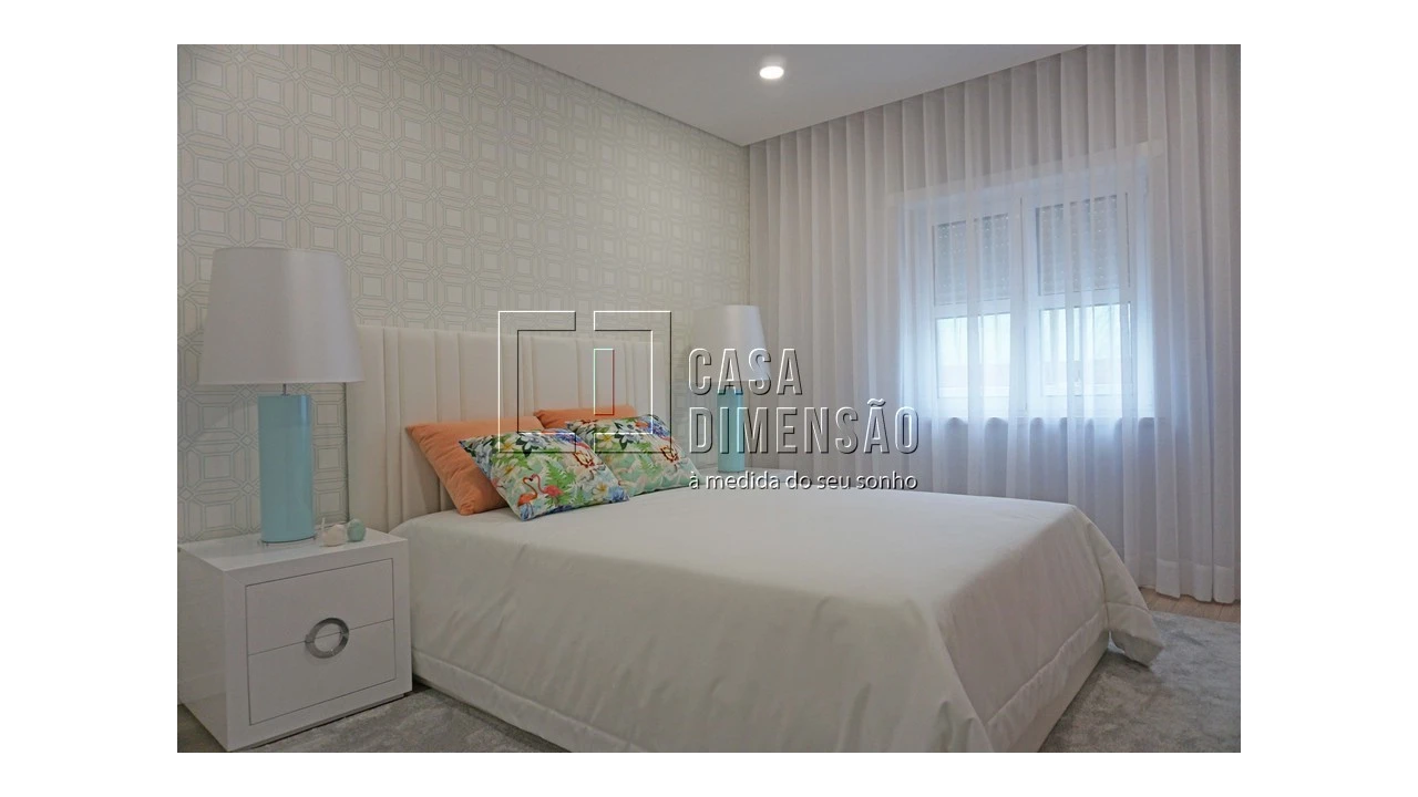 Apartamento T2 para Venda em Carnaxide e Queijas Foto 57