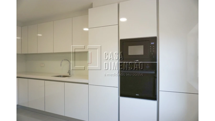 Apartamento T2 para Venda em Carnaxide e Queijas Foto 14