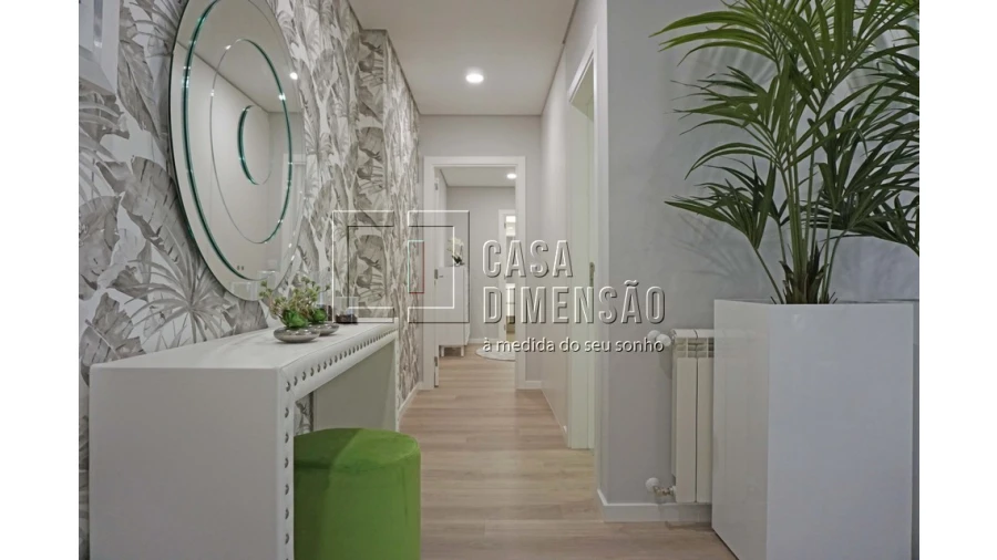 Apartamento T2 para Venda em Carnaxide e Queijas Foto 32