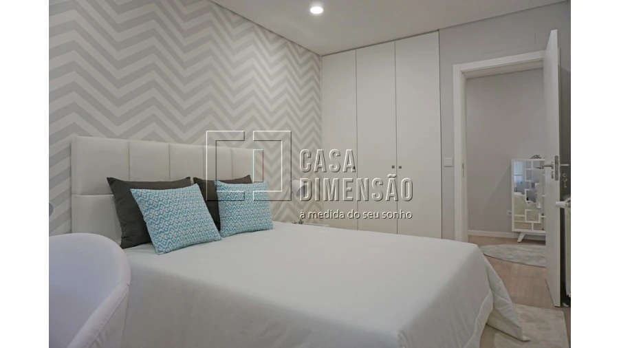Apartamento T2 para Venda em Carnaxide e Queijas Foto 54