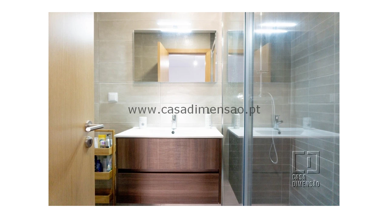 Moradia T4 para Venda em Barcarena Foto 43