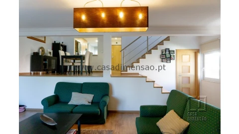 Moradia T4 para Venda em Barcarena