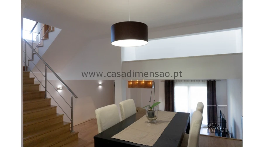 Moradia T4 para Venda em Barcarena Foto 15