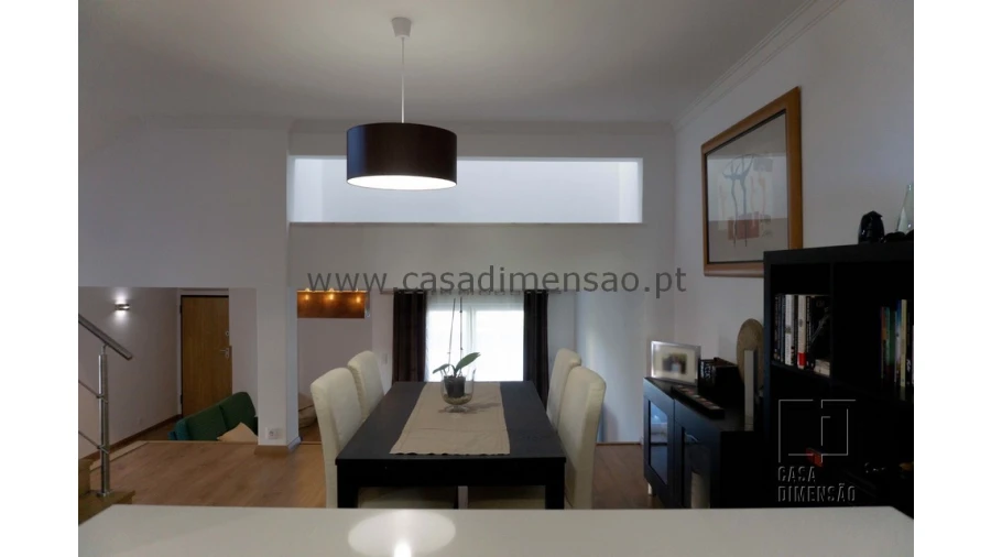 Moradia T4 para Venda em Barcarena Foto 21
