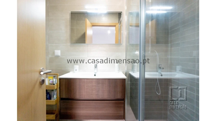 Moradia T4 para Venda em Barcarena Foto 43