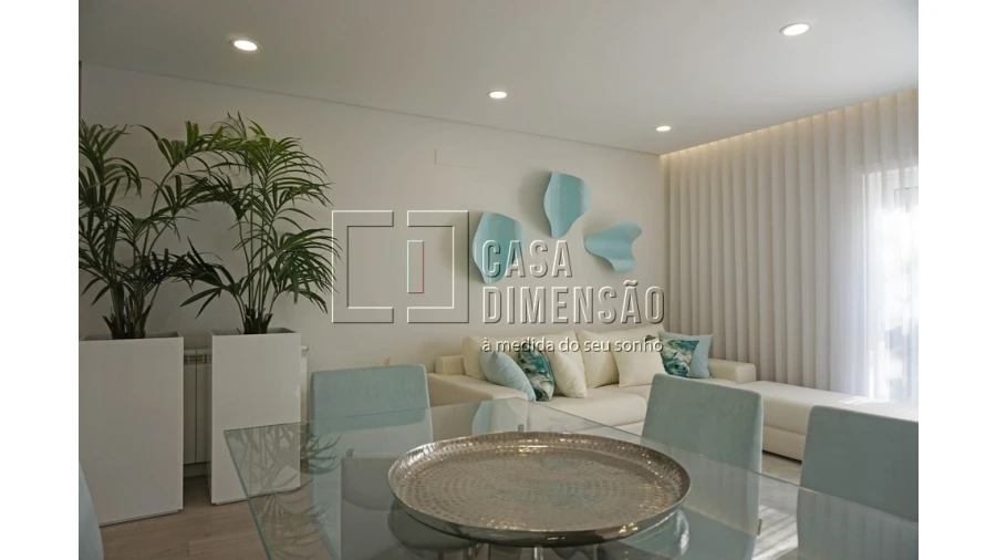 Apartamento T2 para Venda em Carnaxide e Queijas Foto 15