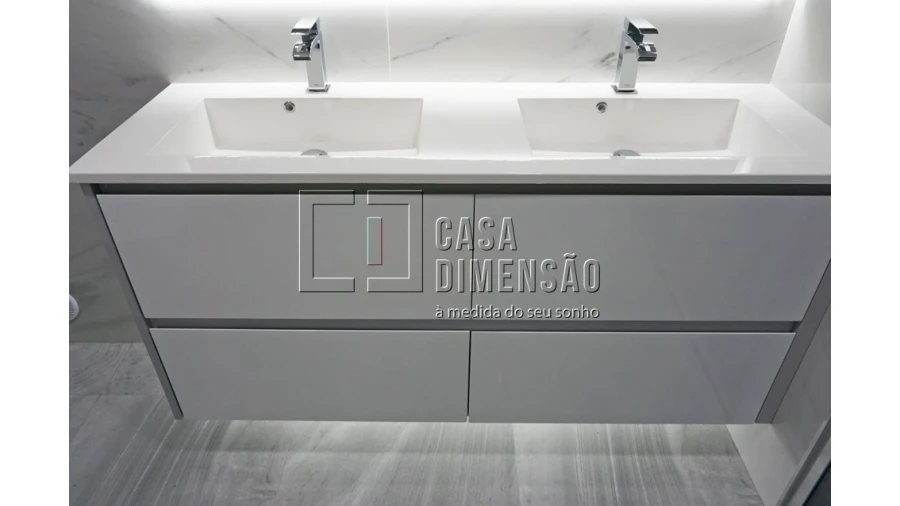 Apartamento T2 para Venda em Porto Salvo Foto 43