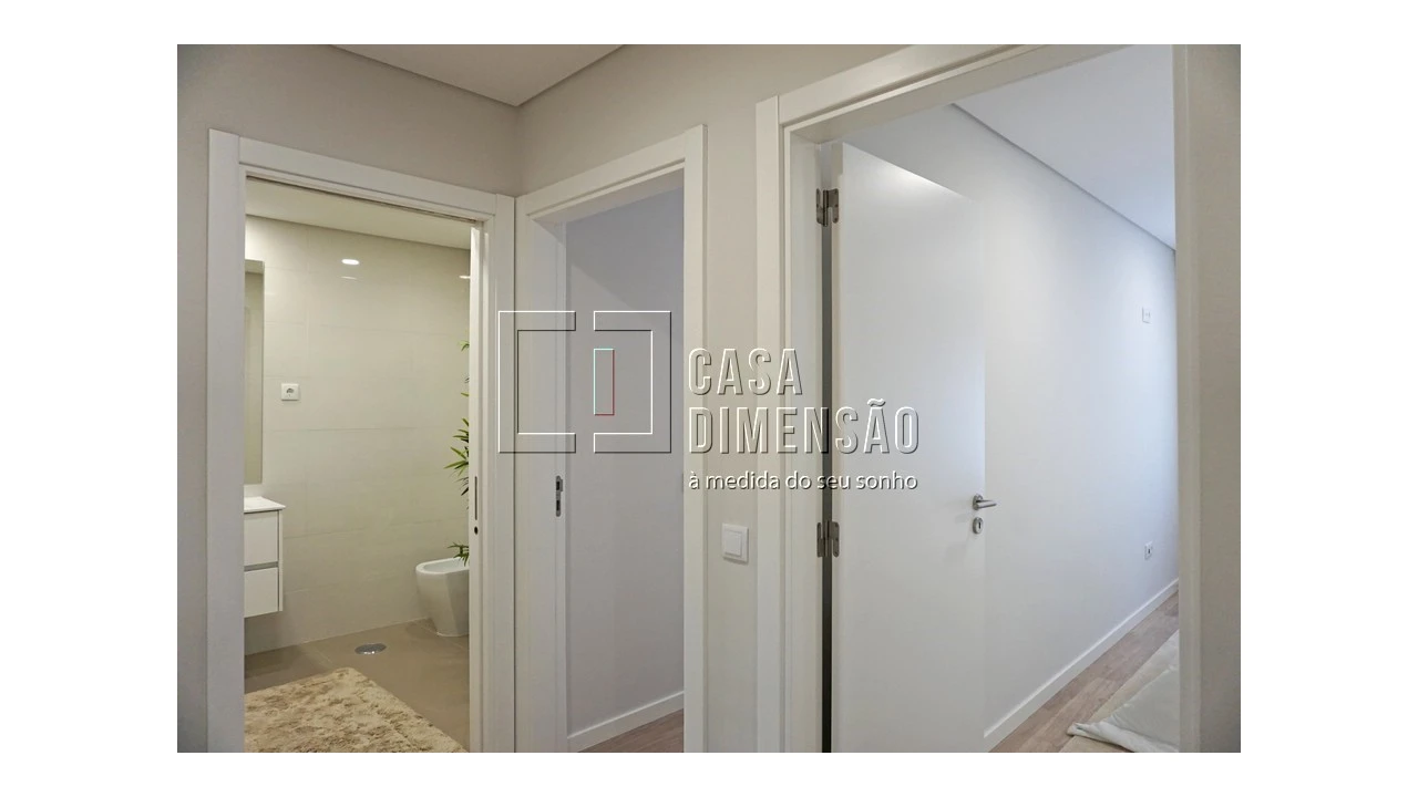 Apartamento T2 para Venda em Carnaxide e Queijas Foto 62