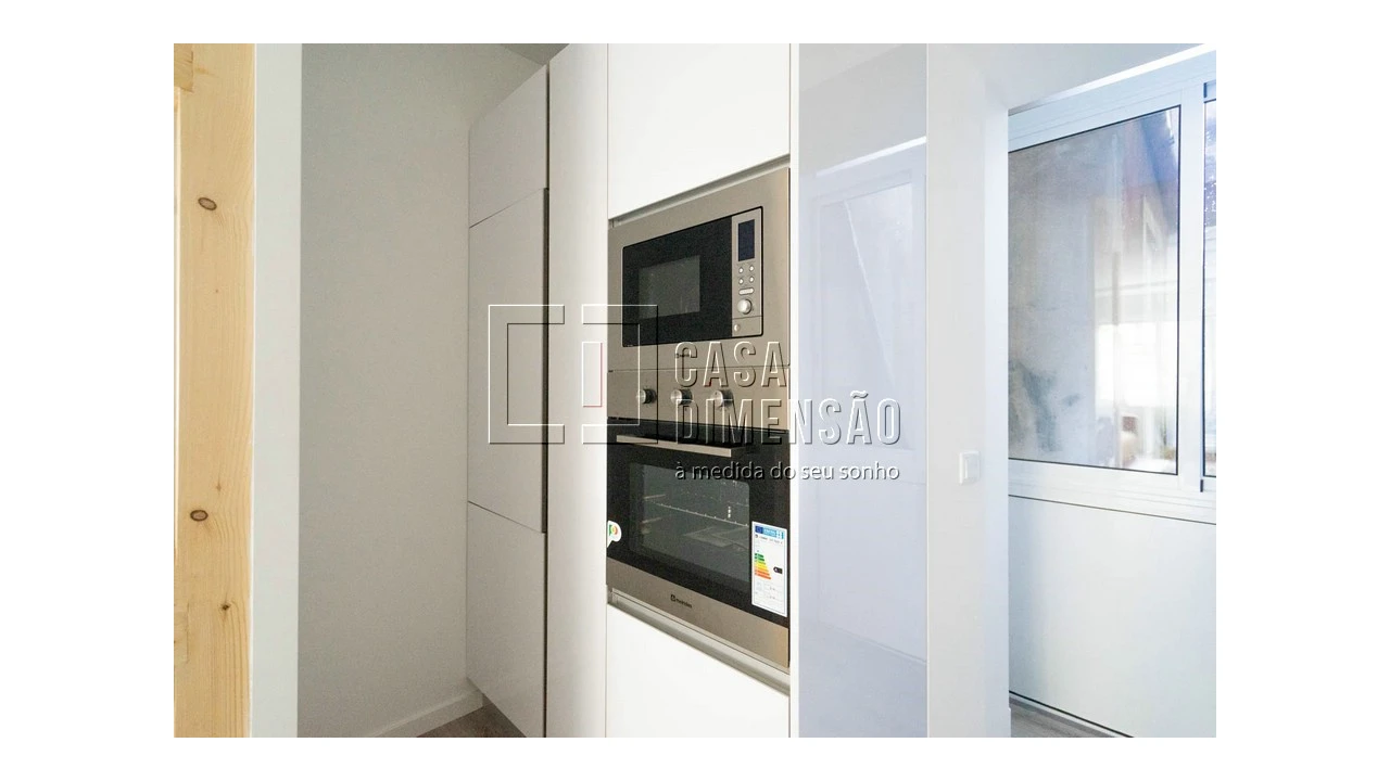 Apartamento T3 para Venda em Arroios Foto 11