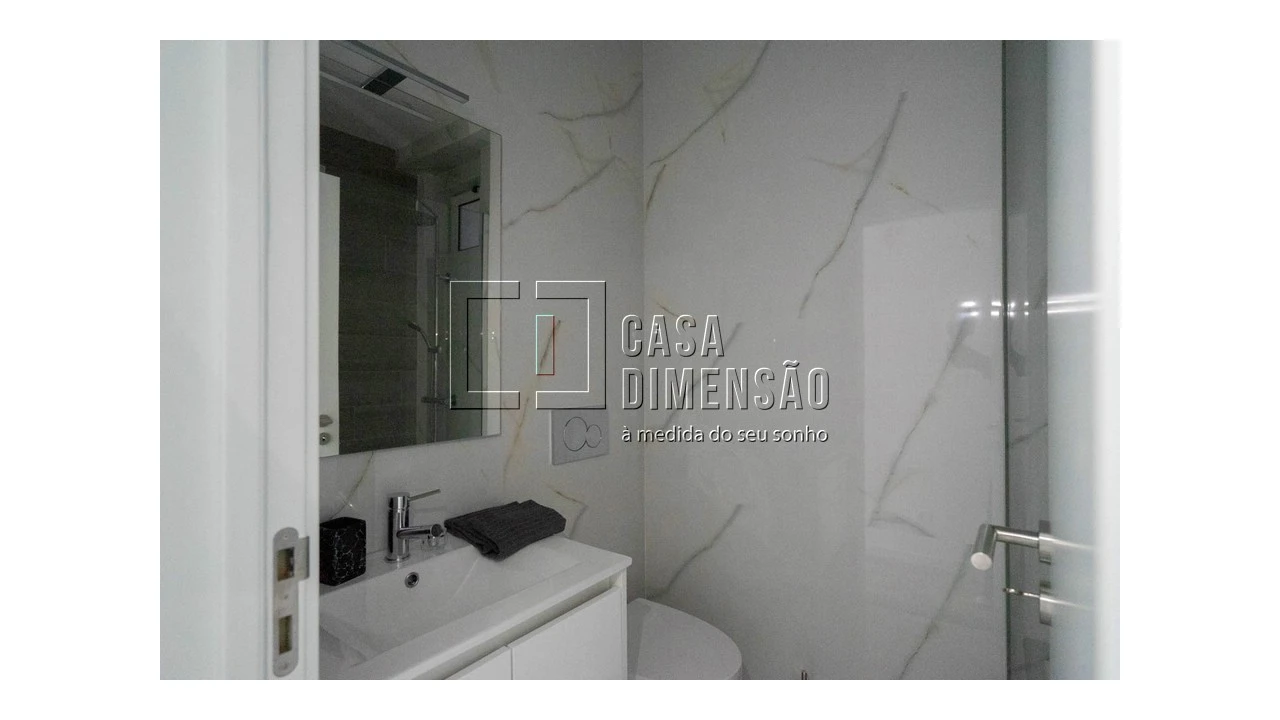 Apartamento T3 para Venda em Arroios Foto 19