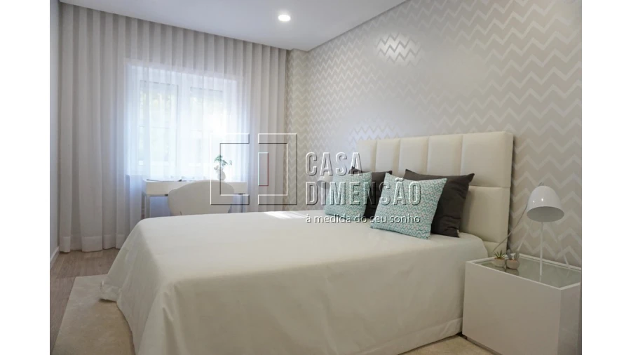 Apartamento T3 para Venda em Carnaxide e Queijas Foto 42