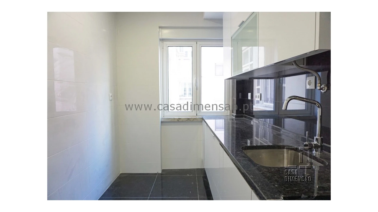 Apartamento T3 para Venda em Algés, Linda-A-Velha e Cruz Quebrada-Dafundo Foto 10