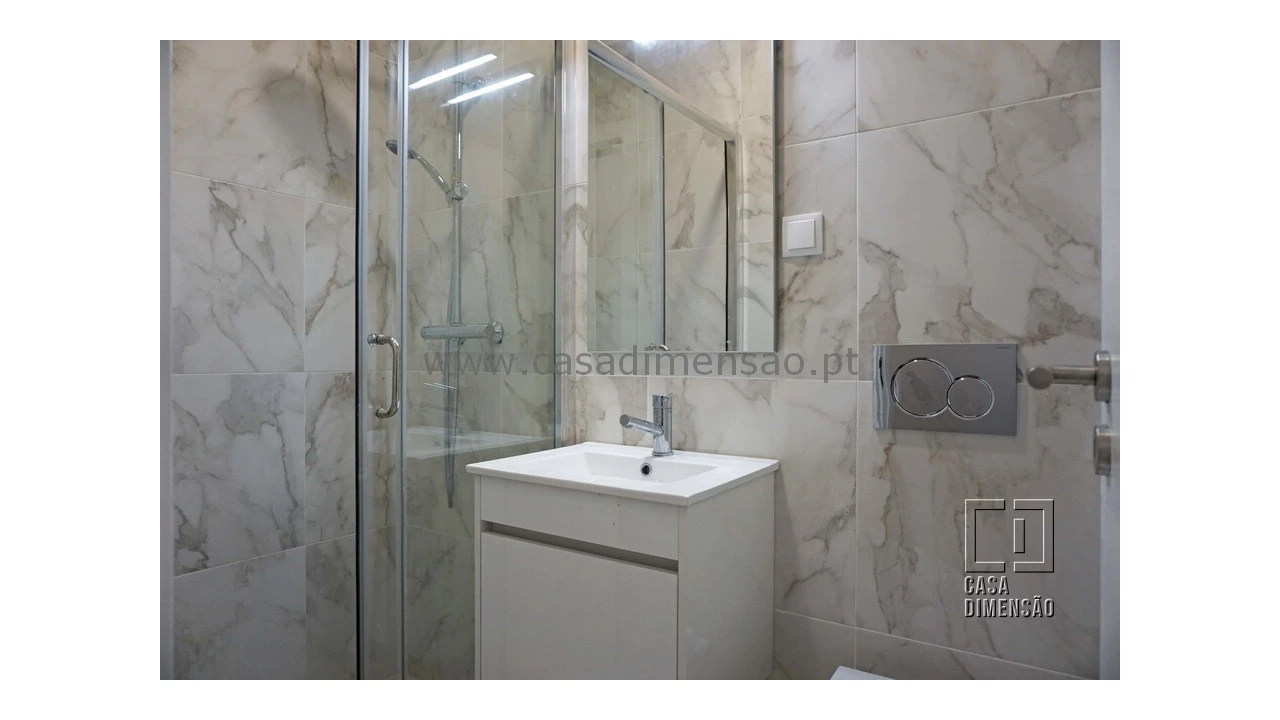 Apartamento T3 para Venda em Algés, Linda-A-Velha e Cruz Quebrada-Dafundo Foto 15