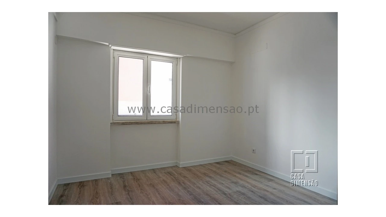Apartamento T3 para Venda em Algés, Linda-A-Velha e Cruz Quebrada-Dafundo Foto 20