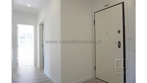 Apartamento T3 para Venda em Algés, Linda-A-Velha e Cruz Quebrada-Dafundo