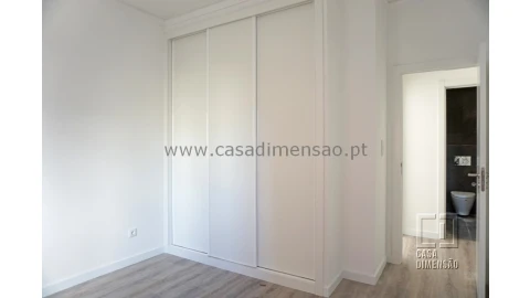 Apartamento T3 para Venda em Algés, Linda-A-Velha e Cruz Quebrada-Dafundo