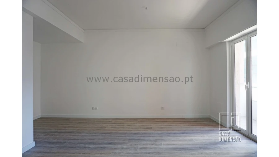 Apartamento T3 para Venda em Algés, Linda-A-Velha e Cruz Quebrada-Dafundo Foto 6