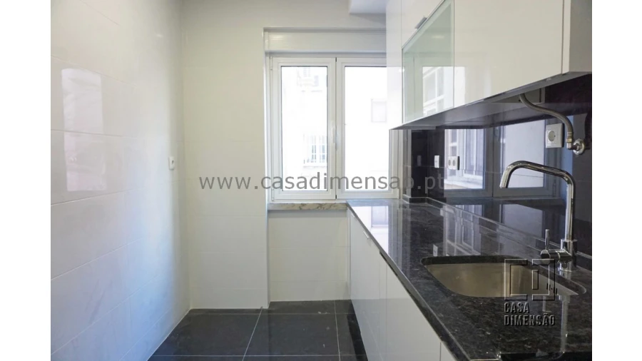 Apartamento T3 para Venda em Algés, Linda-A-Velha e Cruz Quebrada-Dafundo Foto 10