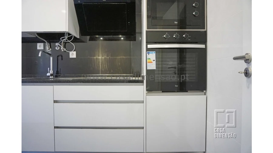 Apartamento T3 para Venda em Algés, Linda-A-Velha e Cruz Quebrada-Dafundo Foto 11