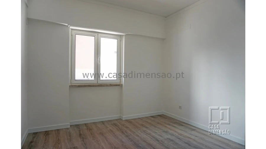 Apartamento T3 para Venda em Algés, Linda-A-Velha e Cruz Quebrada-Dafundo Foto 20