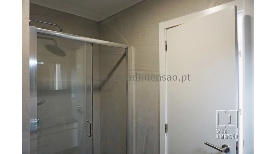 Apartamento T3 para Venda em Algés, Linda-A-Velha e Cruz Quebrada-Dafundo Foto 28