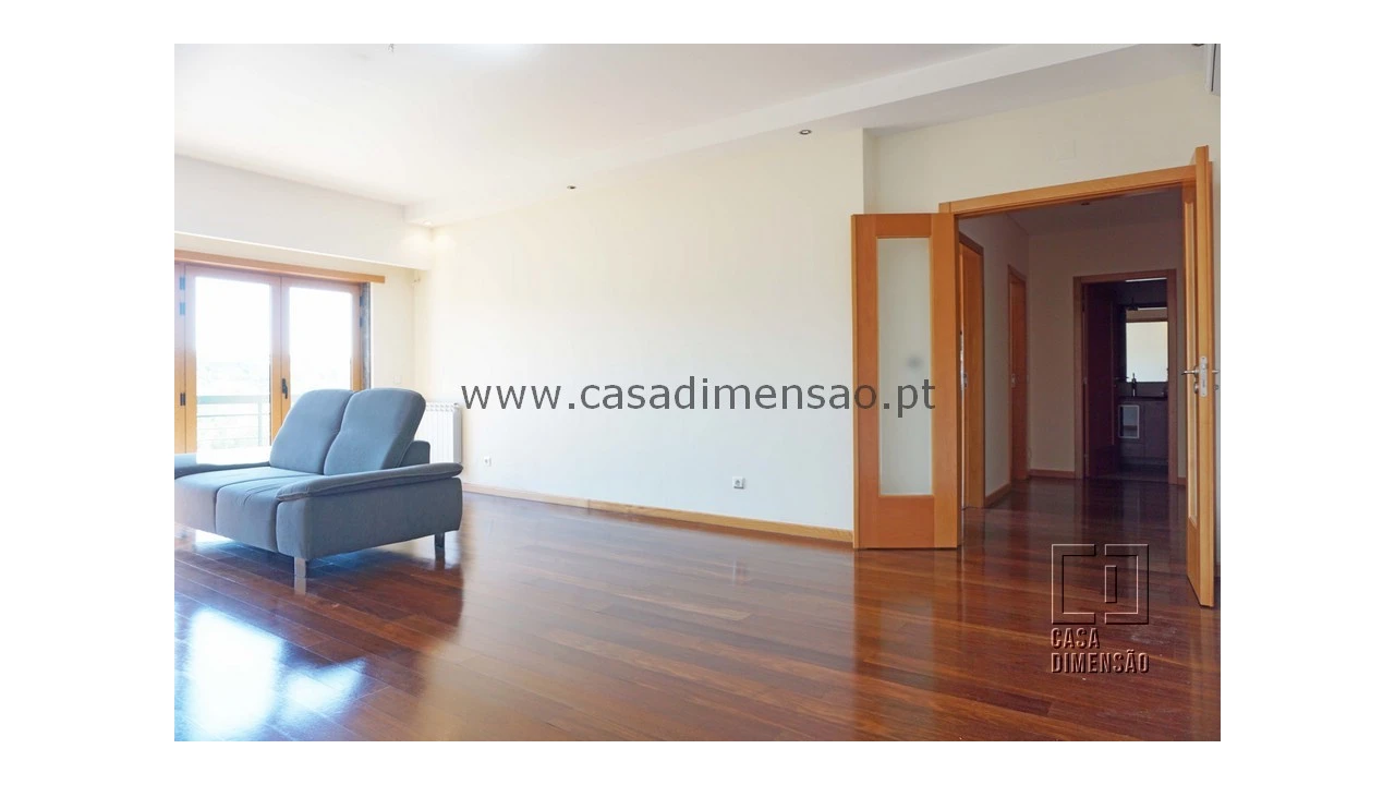 Apartamento T1 para Venda em Barcarena Foto 8