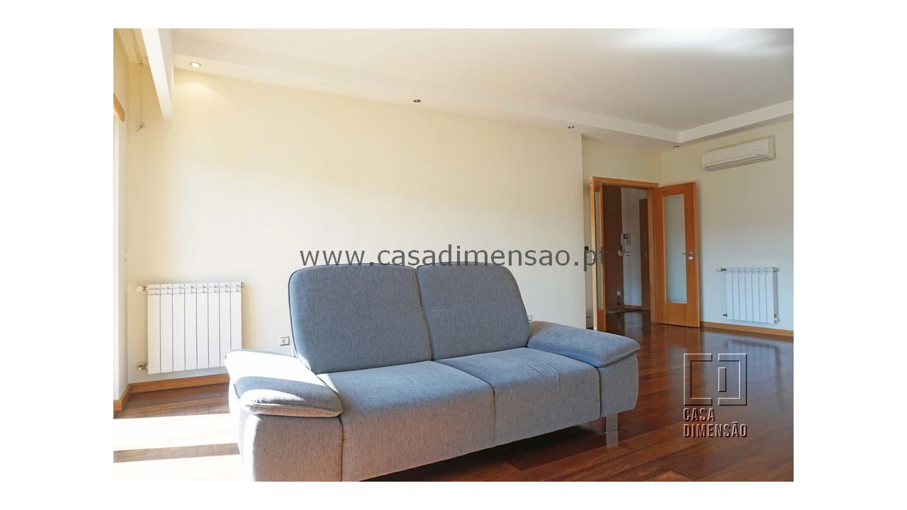 Apartamento T1 para Venda em Barcarena Foto 10