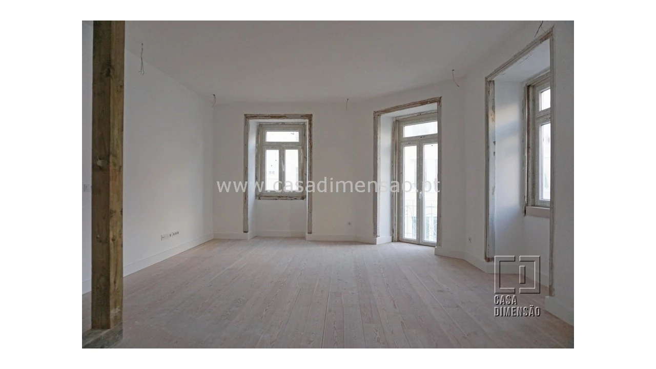 Apartamento T3 para Venda em Arroios Foto 3