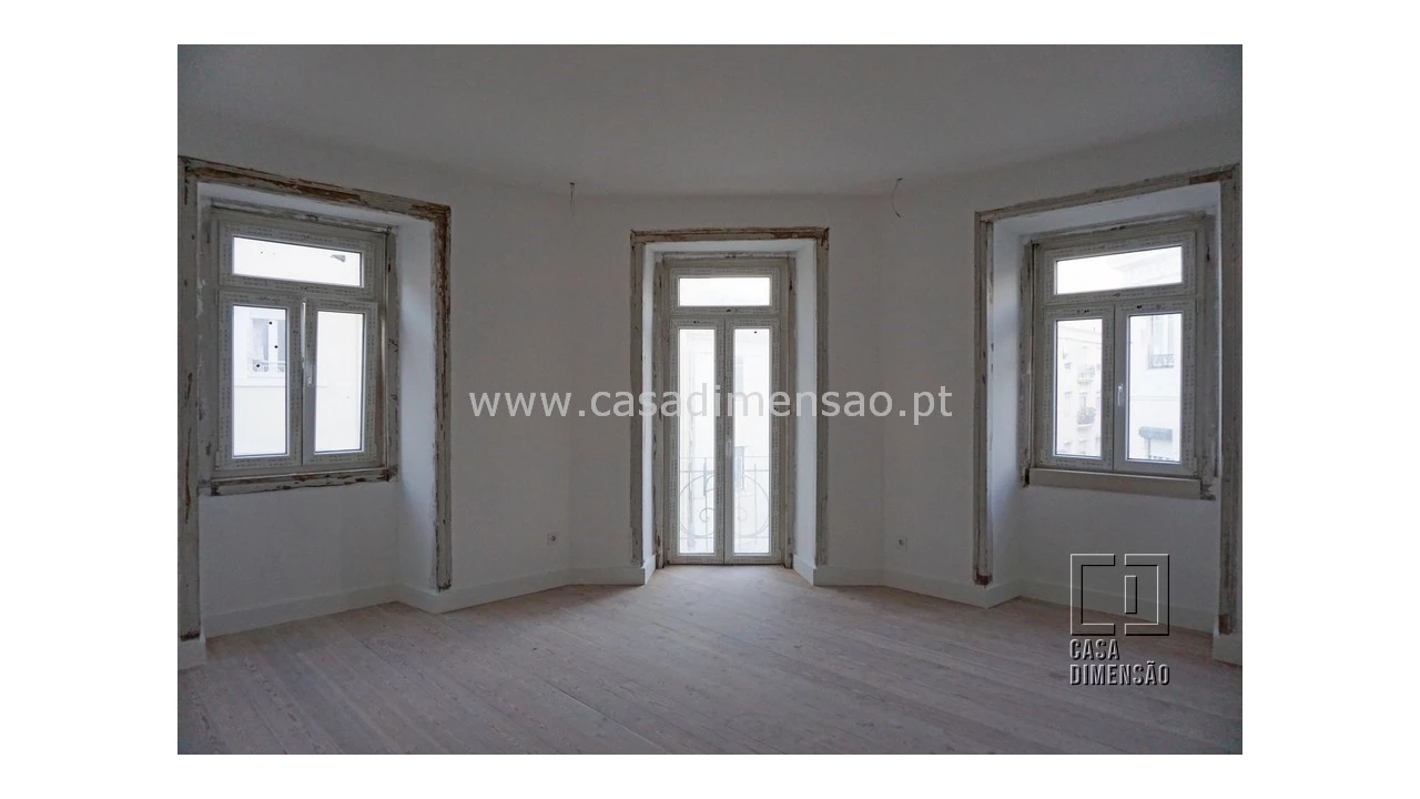 Apartamento T3 para Venda em Arroios Foto 4