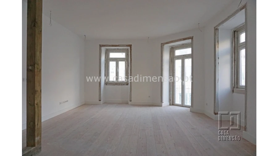 Apartamento T3 para Venda em Arroios Foto 3