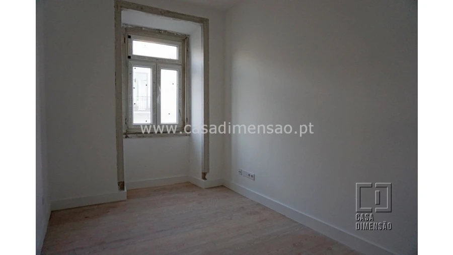 Apartamento T3 para Venda em Arroios Foto 11