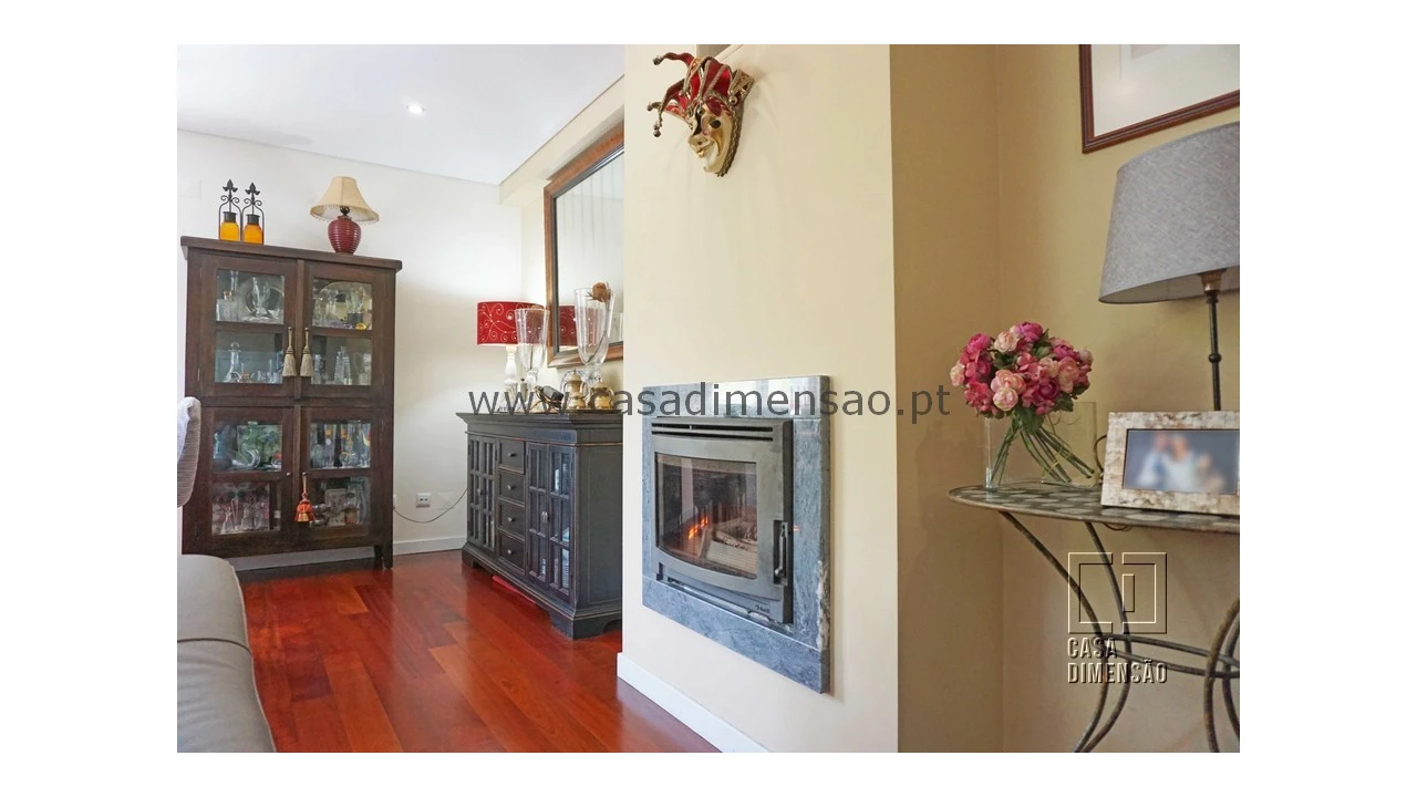 Apartamento T3 para Venda em Carnaxide e Queijas Foto 21