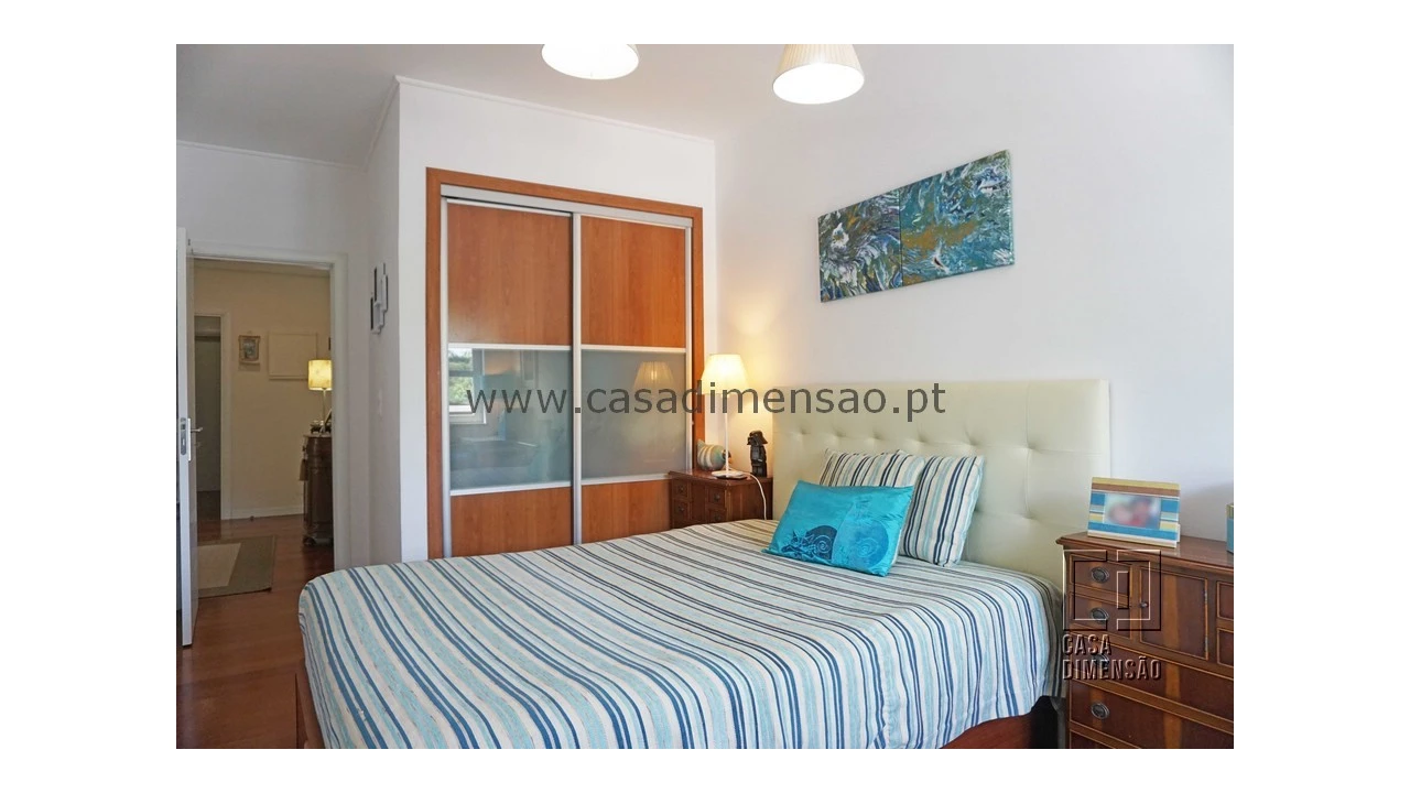 Apartamento T3 para Venda em Carnaxide e Queijas Foto 36