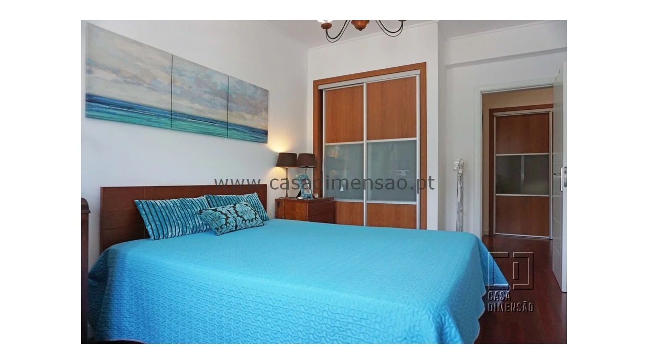 Apartamento T3 para Venda em Carnaxide e Queijas Foto 49