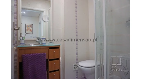 Apartamento T3 para Venda em Carnaxide e Queijas